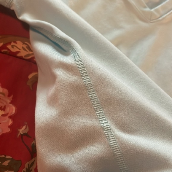 ☄️2 for $14 Sale💫Nike Dri-Fit Short Sleeve V Neck T-Shirt, Sz M Regular Fit - Picture 10 of 10